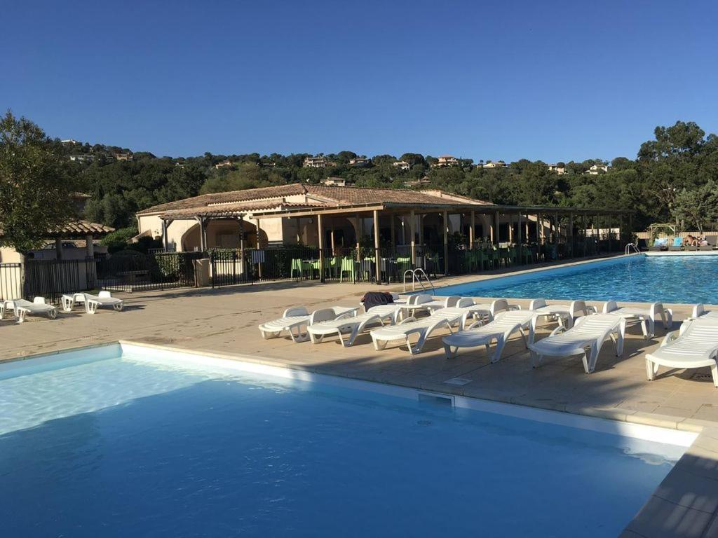 Appartement 2 Pieces Pied Dans L'Eau Porto-Vecchio  Luaran gambar